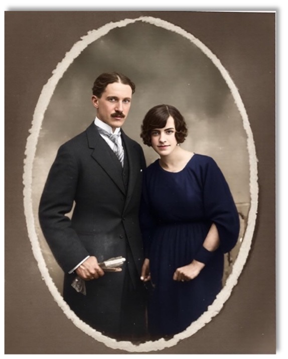 Ramón Burneo Samaniego -  Rosa Josefina Burneo Burneo