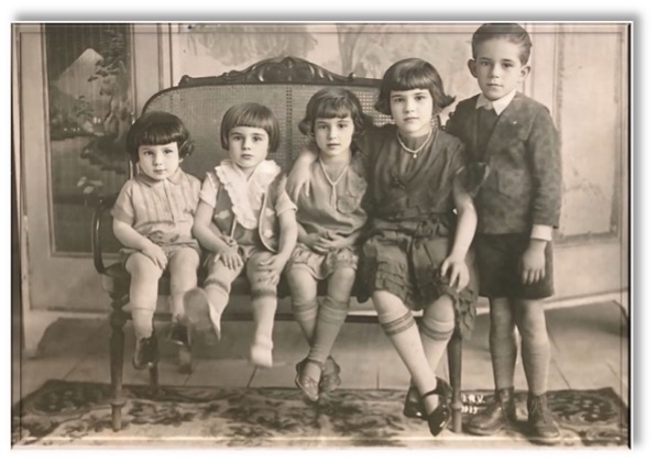Vicente – Ramón Eduardo – Rosa  María Luz María –  Alfredo Burneo Burneo  - 3 de junio de 1933